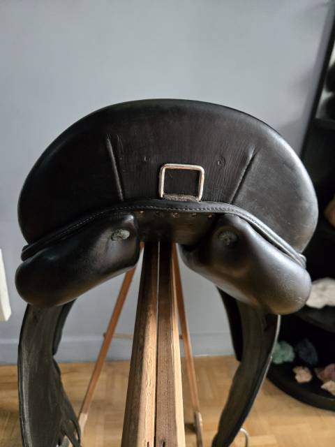 Sella da dressage Devoucoux  17.5" - 2008