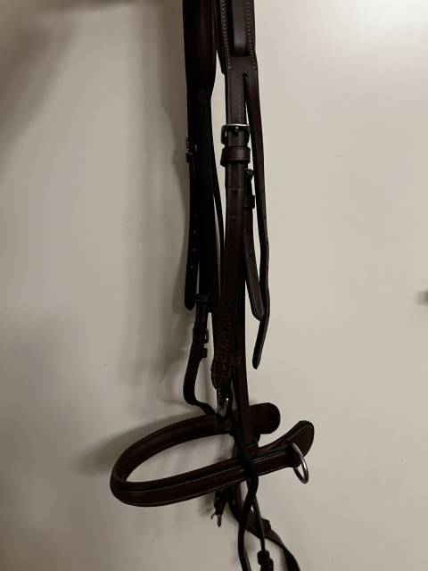 Testiera Equipe Emporio