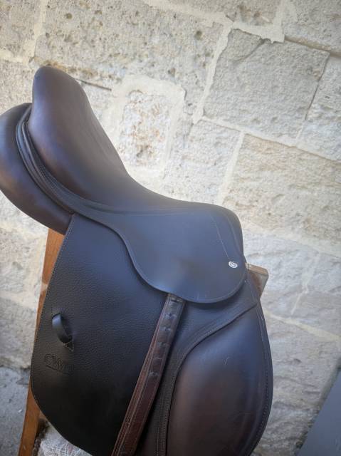 Sella da salto ostacoli CWD  17" - 2008