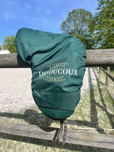 Sella da dressage Devoucoux  17" - 2013