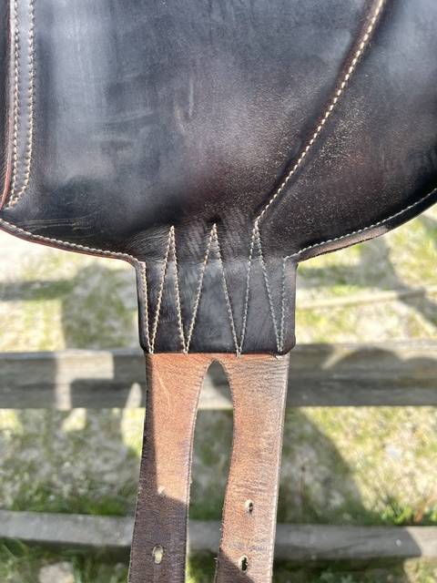 Sella da dressage Devoucoux  17" - 2013