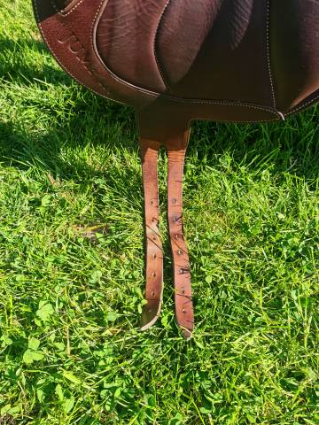 Sella mista Jump in One 16.5" - 2020