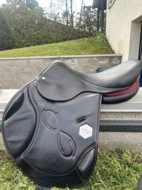 Sella da salto ostacoli Time Rider  17" - 2020