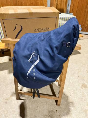 Sella Dressage Antar&egrave;s "Signature By"