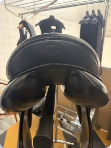Sella da dressage Prestige Italia  17" - 2022