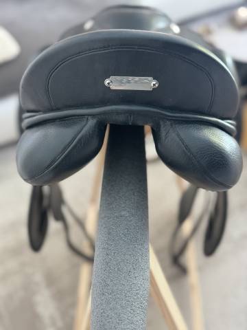 Sella da dressage Zaldi  17.5" - 2018