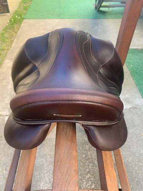 Sella da dressage Antar&egrave;s  17.5" - 2017