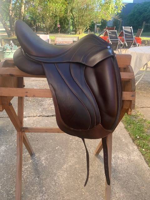 Sella da dressage Antar&egrave;s  17.5" - 2017