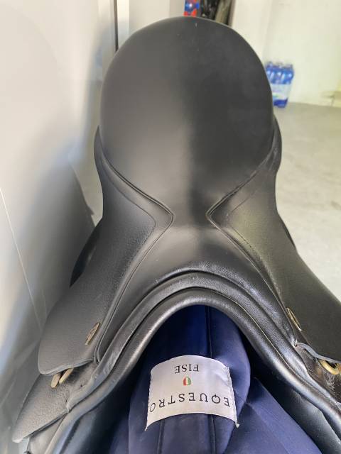 Sella da Dressage