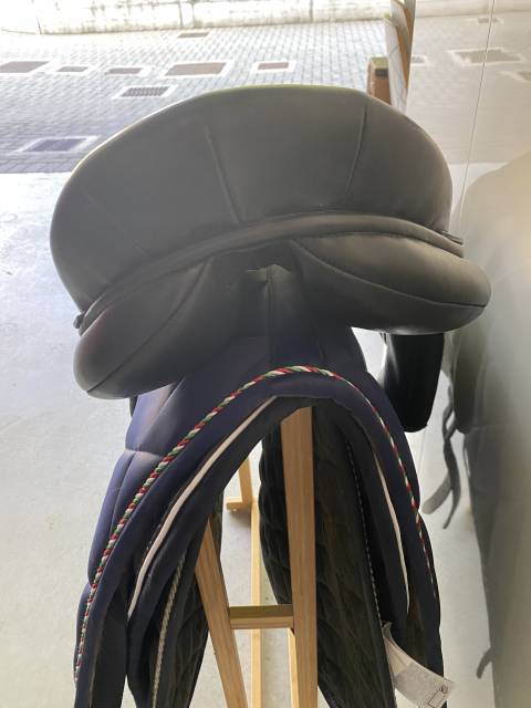 Sella da Dressage
