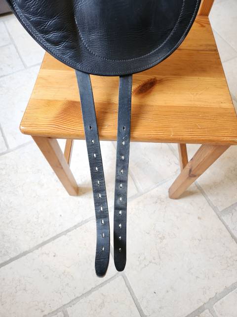 Sella da dressage Childeric  17" - 2025