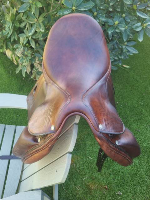 Sella da dressage Belloir  17" - 2010