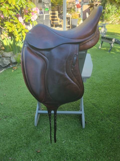 Sella da dressage Belloir  17" - 2010
