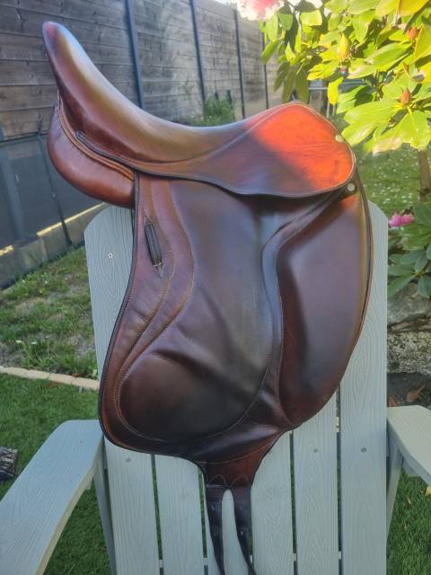 Sella da dressage Belloir  17" - 2010