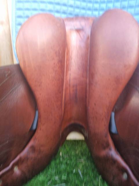 Sella da dressage Belloir  17" - 2010