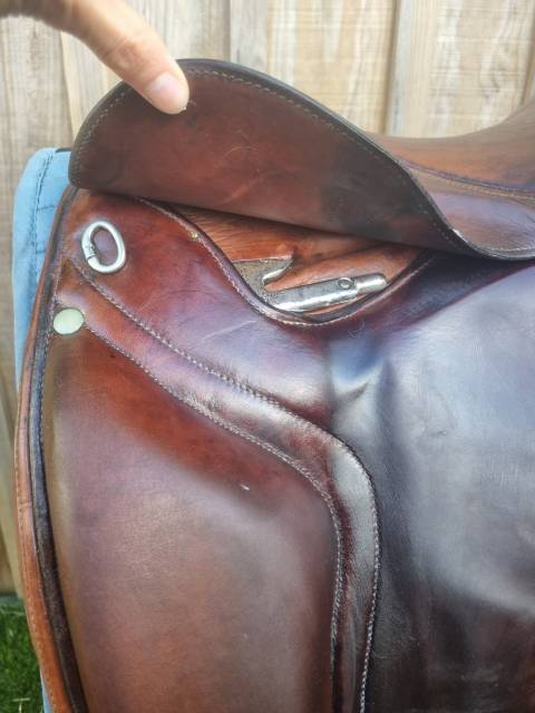 Sella da dressage Belloir  17" - 2010