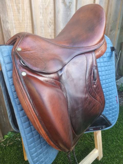 Sella da dressage Belloir  17" - 2010