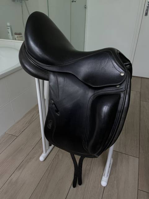 Sella da dressage CWD SE08 17" - 2009
