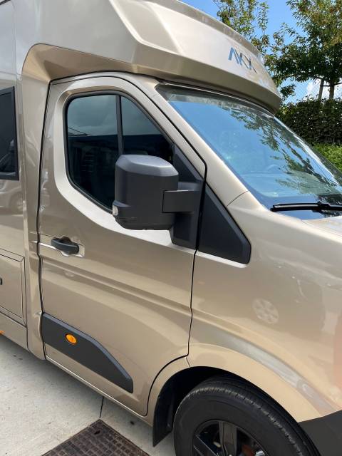 Van per Cavalli AKX Master 2026 2026 Nuovo