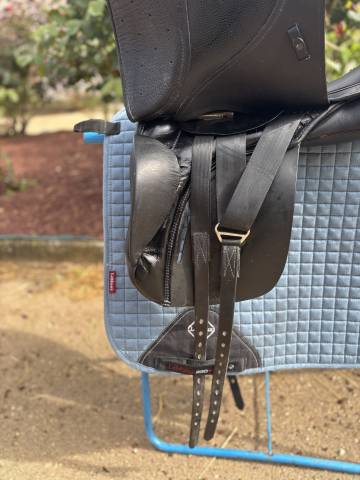 Sella da dressage Stubben  17.5" - 2021