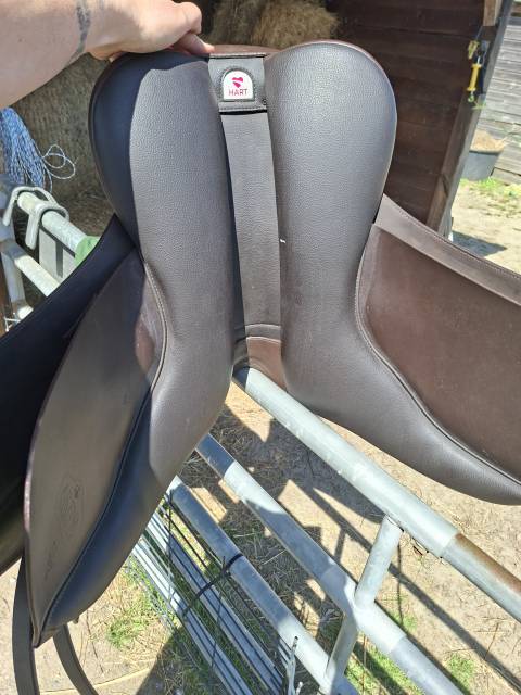Sella mista Arena Cob 17.5" - 2025