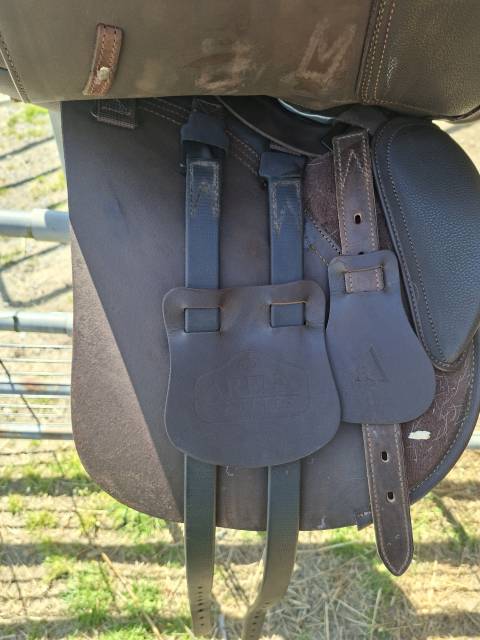 Sella mista Arena Cob 17.5" - 2025