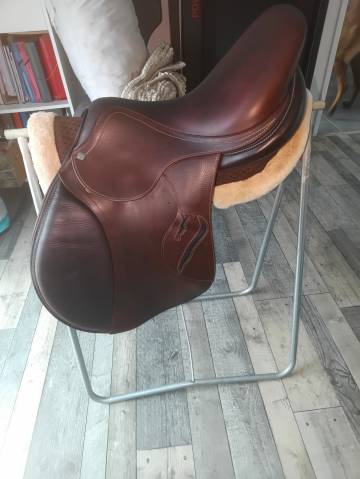 Sella mista Antar&egrave;s Advanced+ 17.5" - 2023