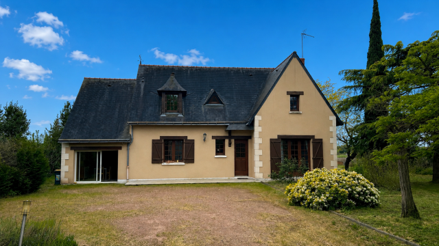 Propriet&agrave; equestre In vendita Maine-et-Loire