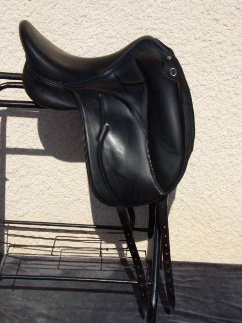 Sella da dressage Devoucoux  17.5" - 2019