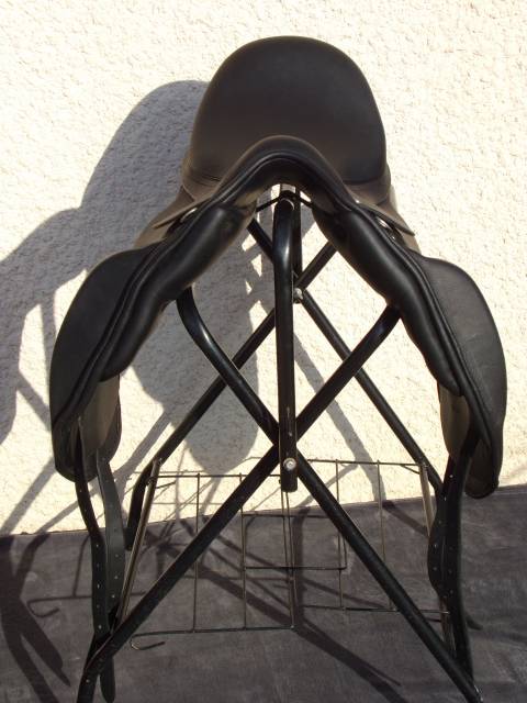 Sella da dressage Antar&egrave;s Altair 17.5" - 2023