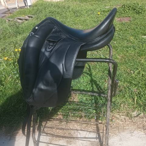 Sella da dressage Devoucoux  18" - 2016
