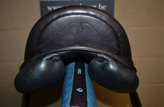 Sella da dressage Prestige Italia  16" - 2018
