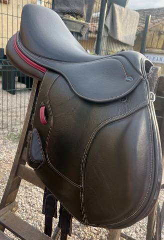 Sella mista Ikonic  16.5" - 2024