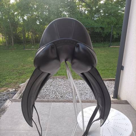 Sella da dressage Childeric  18" - 2009