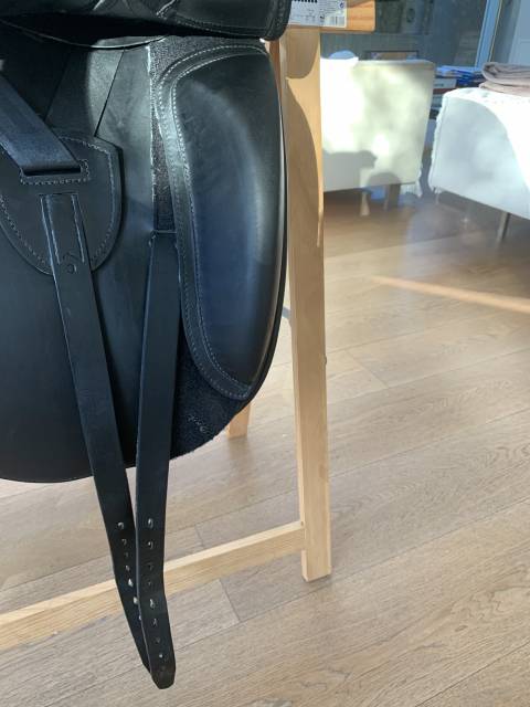 Sella da dressage Erreplus Adelinde 17" - 2017