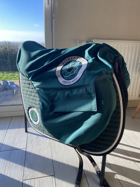 Sella da salto ostacoli Forestier  18" - 2022