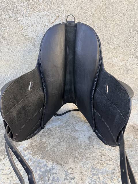 Sella da cross  Guy Cantin  15.5" - 2024