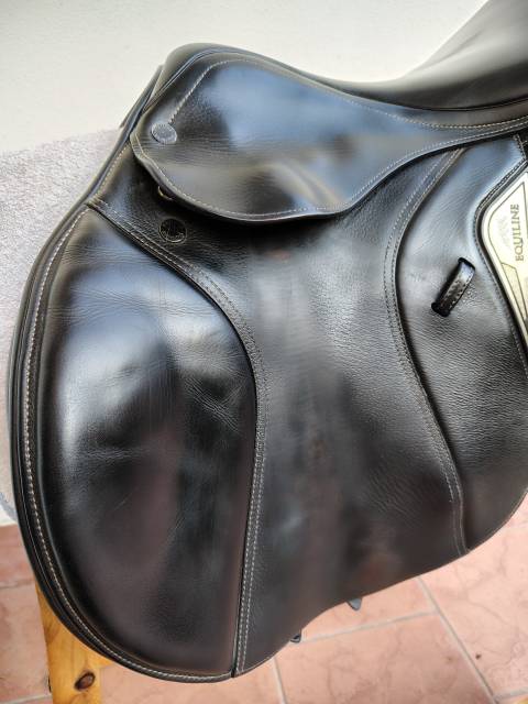 Sella Equiline color nero, 17'', anno 2018