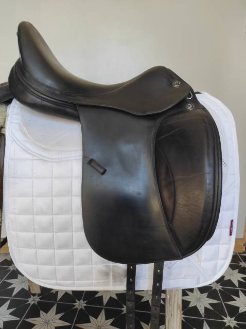 Sella da dressage Prestige Italia  17.5" - 2019
