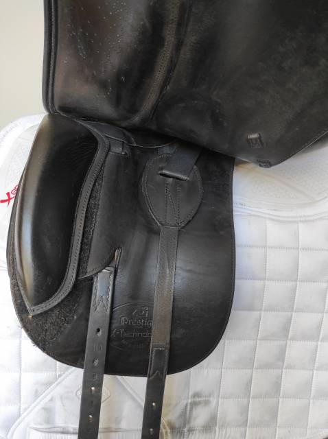 Sella da dressage Prestige Italia  17.5" - 2019
