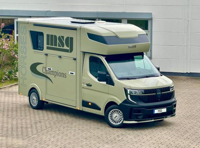 Van per Cavalli Renault RENAULT 0 Nuovo
