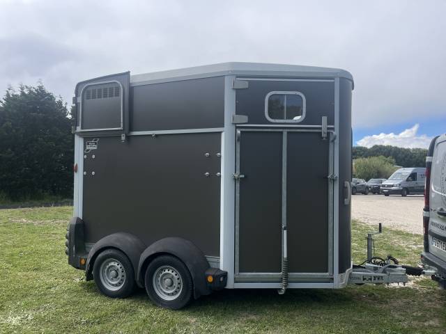 Trailer Ifor Williams  2 Cavalli 2018 Occasione