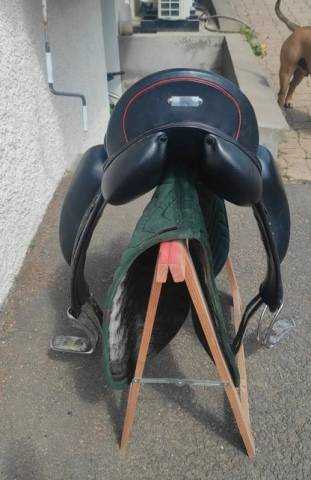 Sella da dressage Zaldi passage 17" - 2017