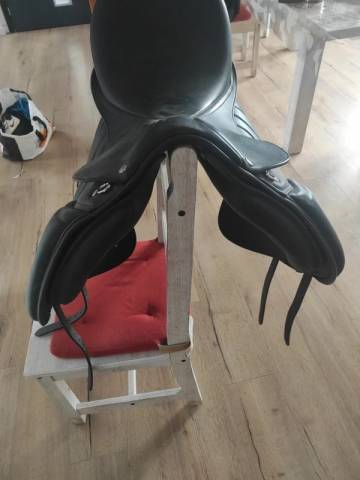 Sella da dressage Eric Thomas NEW HYBRIDE 17.5" - 2025