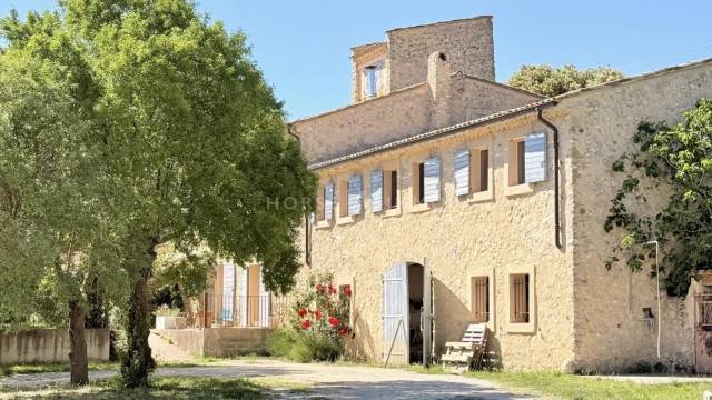 Propriet&agrave; equestre In vendita Alpes-de-Haute-Provence