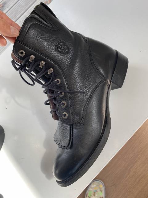  Ariat Occasione