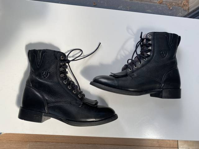  Ariat Occasione