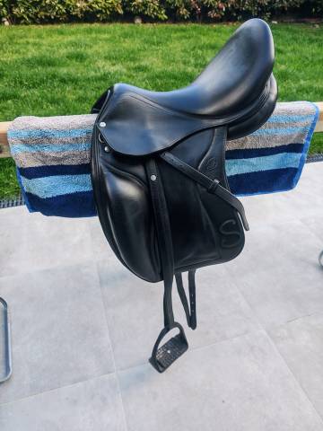 Sella da dressage Forestier  17" - 2010