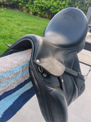 Sella da dressage Forestier  17" - 2010