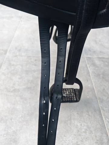 Sella da dressage Forestier  17" - 2010